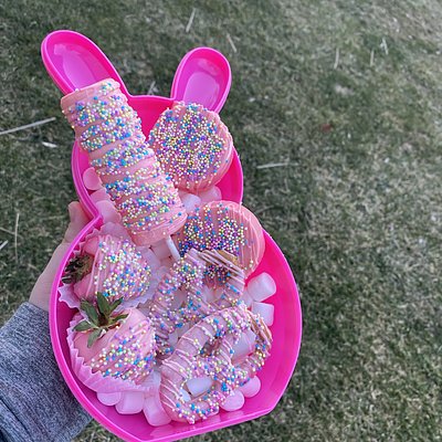 8” Easter Bunny 