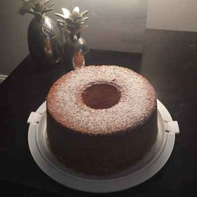 Dusted Sour Cream pound Cake