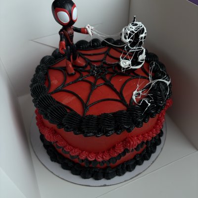 8in Round Cake 