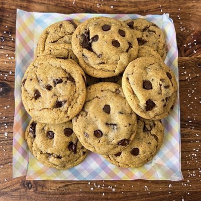 Brown Butter Chocolate Chip Sourdough Cookies- 1/2 Dozen