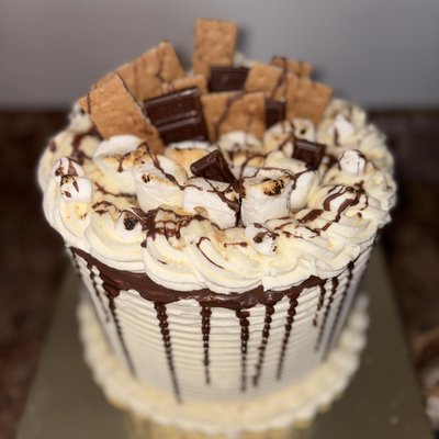 Basic 8in Cake