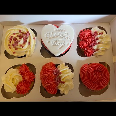 Valentine’s Or Galentines Cupcakes x6