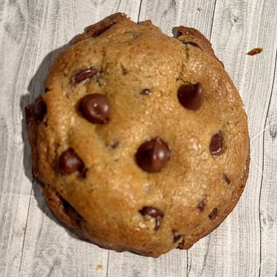 Brown Butter Sourdough Chocolate Chip Cookie