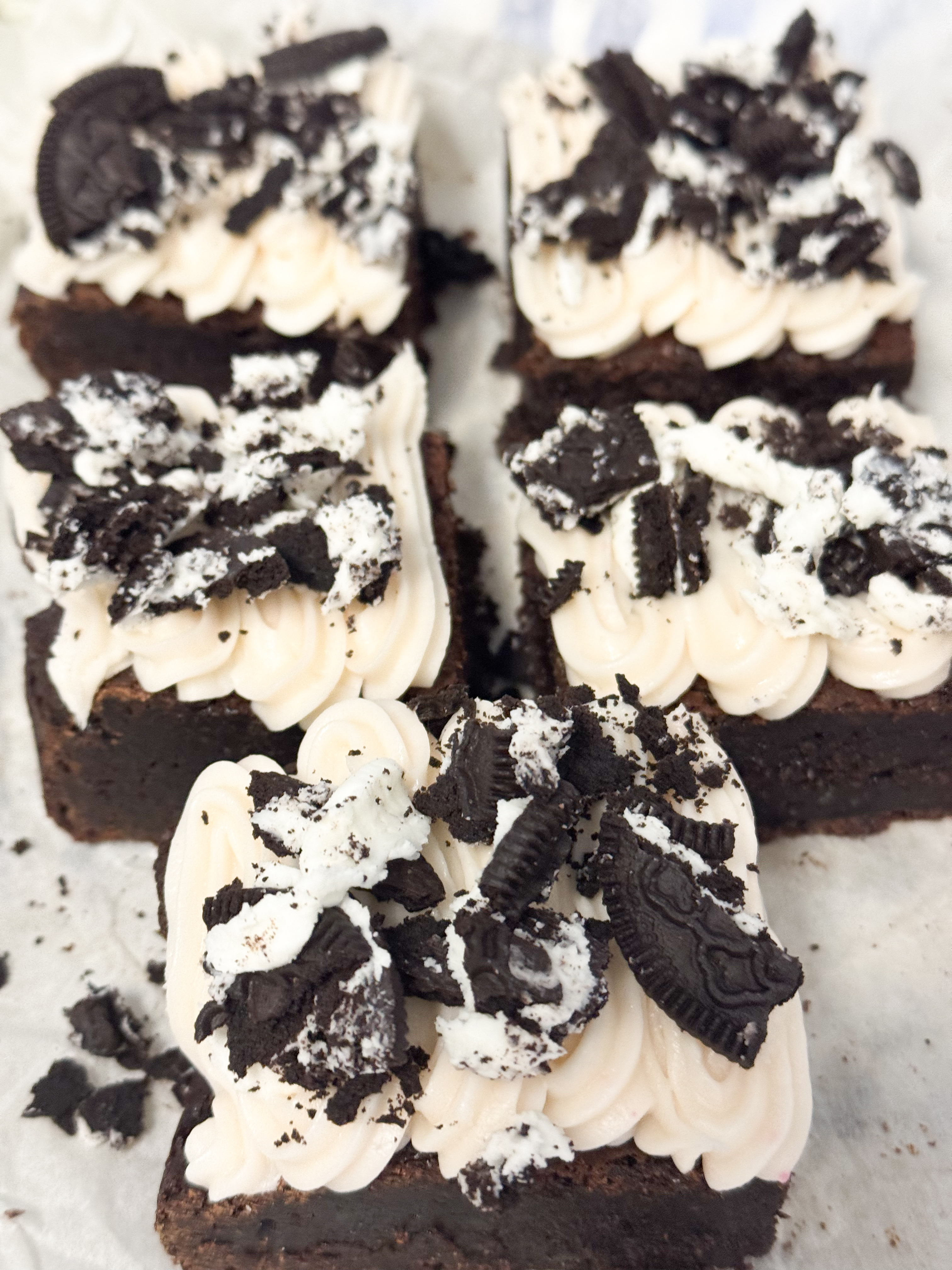 Cookies & Cream Brownie Pan