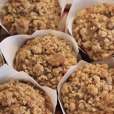Banana Nut Muffins - Dozen