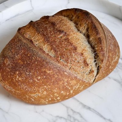 50/50 Whole Wheat & White Boule With Garlic 