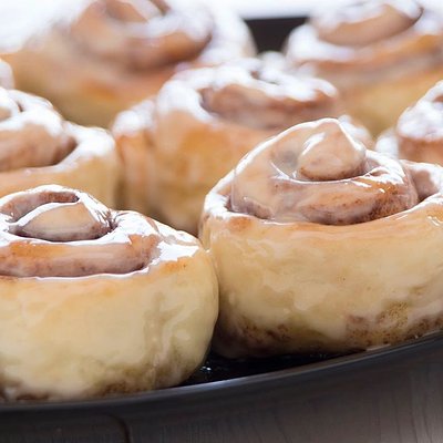Cinnamon Rolls 