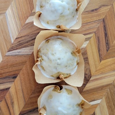 Lemon Poppy Seed Muffins - 6ct