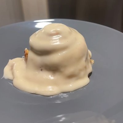 4 Kremas Cinnamon Rolls (LARGE ORDERS) 