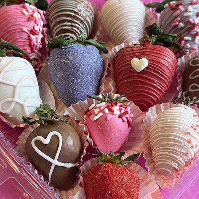 Half Dozen Dipped Strawberries 