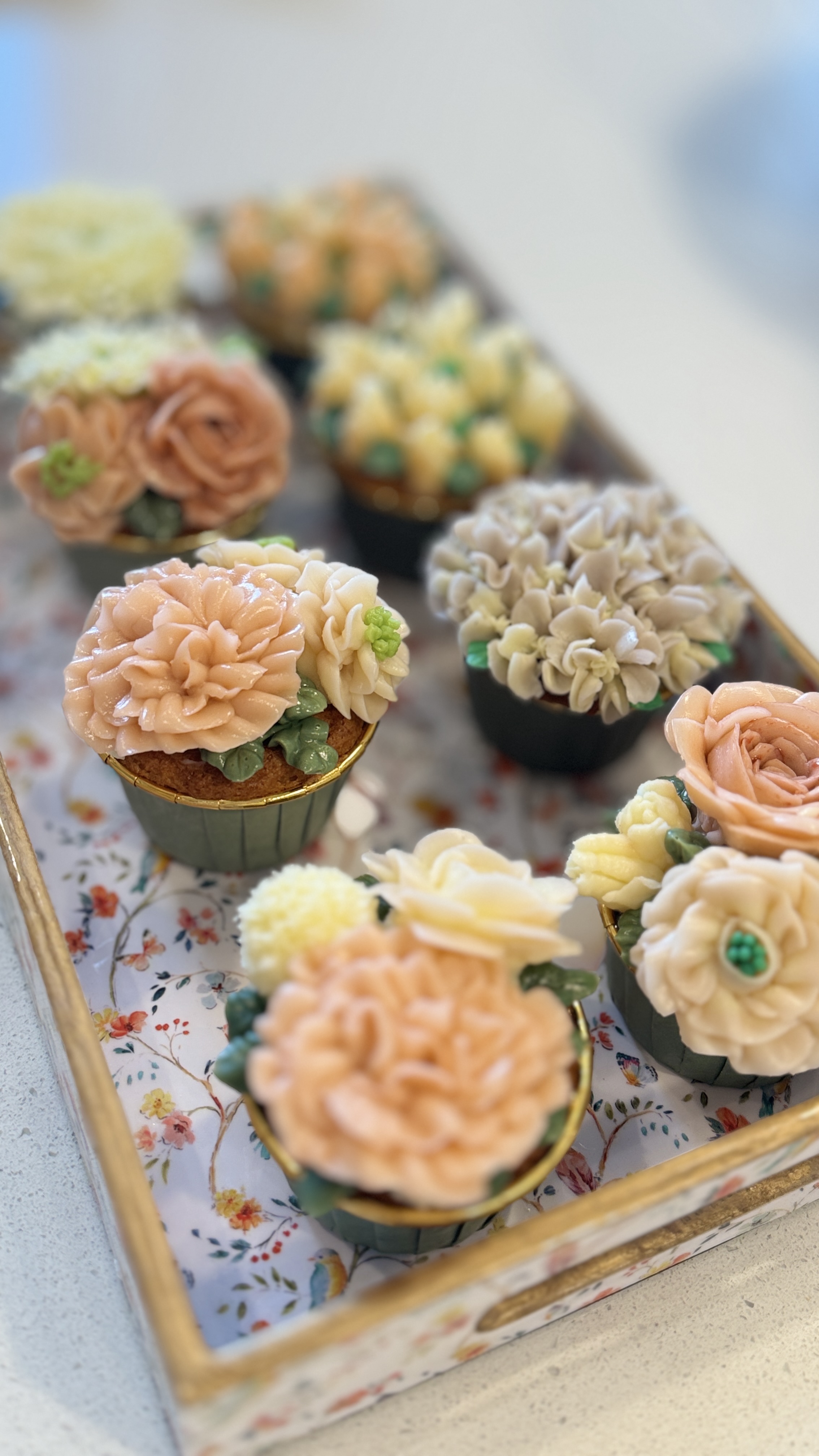     1-Day Buttercream Flower Piping Workshop