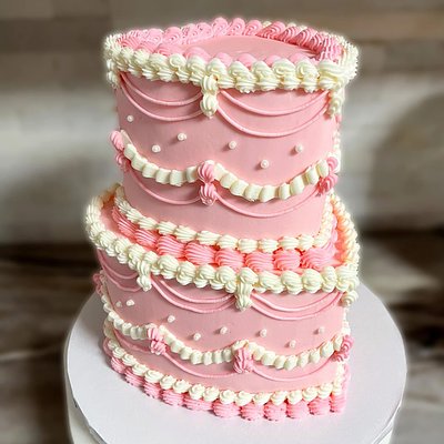 6in, 8in Heart Cake, 2 Layers Each
