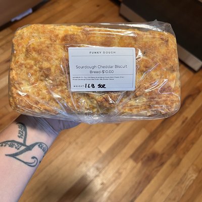 Sourdough Cheddar Biscuit Bread 