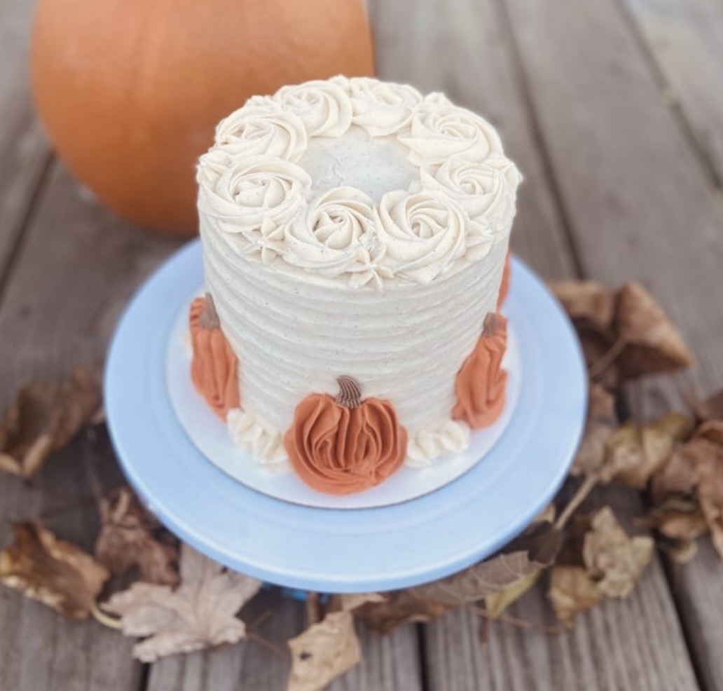 Fall Theme Cake 