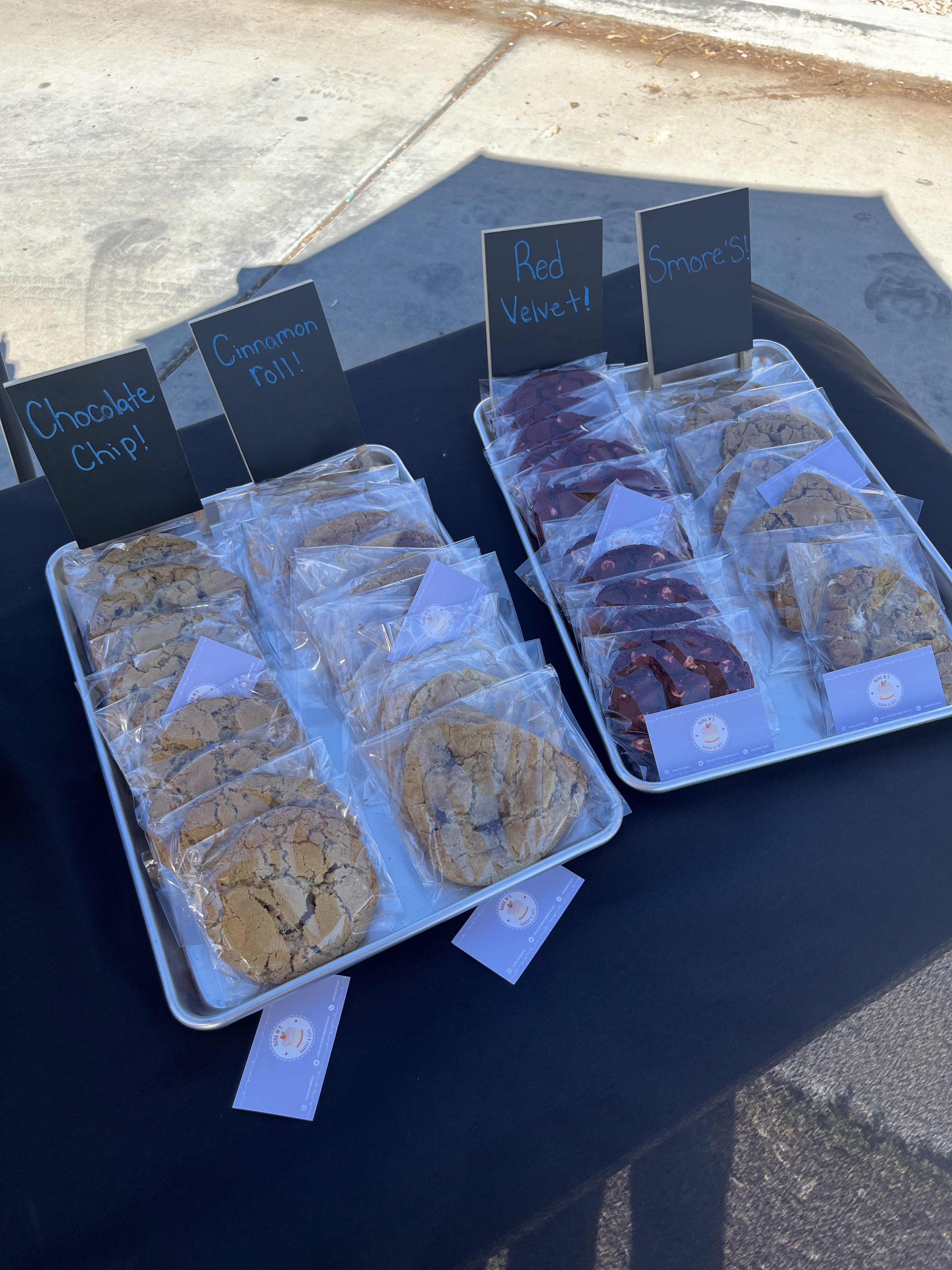 Jumbo Cookies! (12 Pack)
