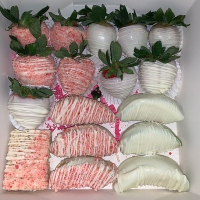 Small Variety Dipped Box 