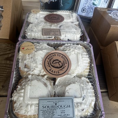 Cinnamon Rolls - 4 Pack