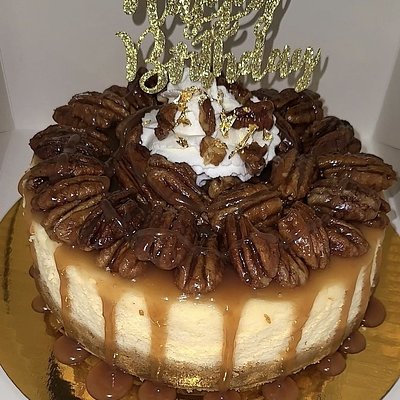 8in Caramel Pecan Cheesecake 