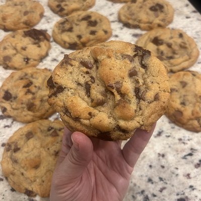 Sourdough chocolate chip cookies