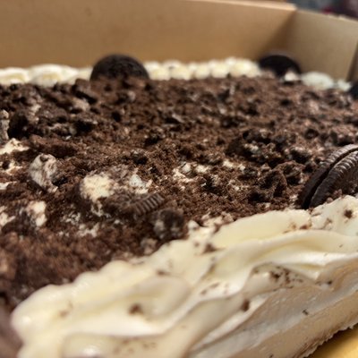 Red Velvet Oreo 1/4 Sheet