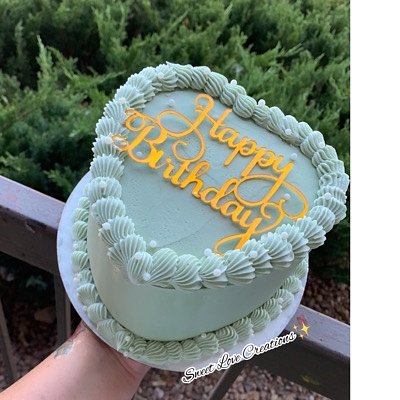 Heart Shaped Cake (Feeds 5-6) Starting @