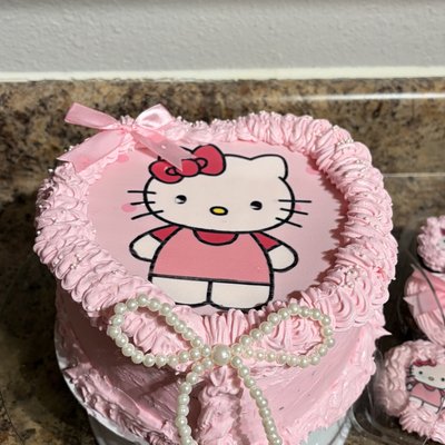 2 Layer Heart Cake