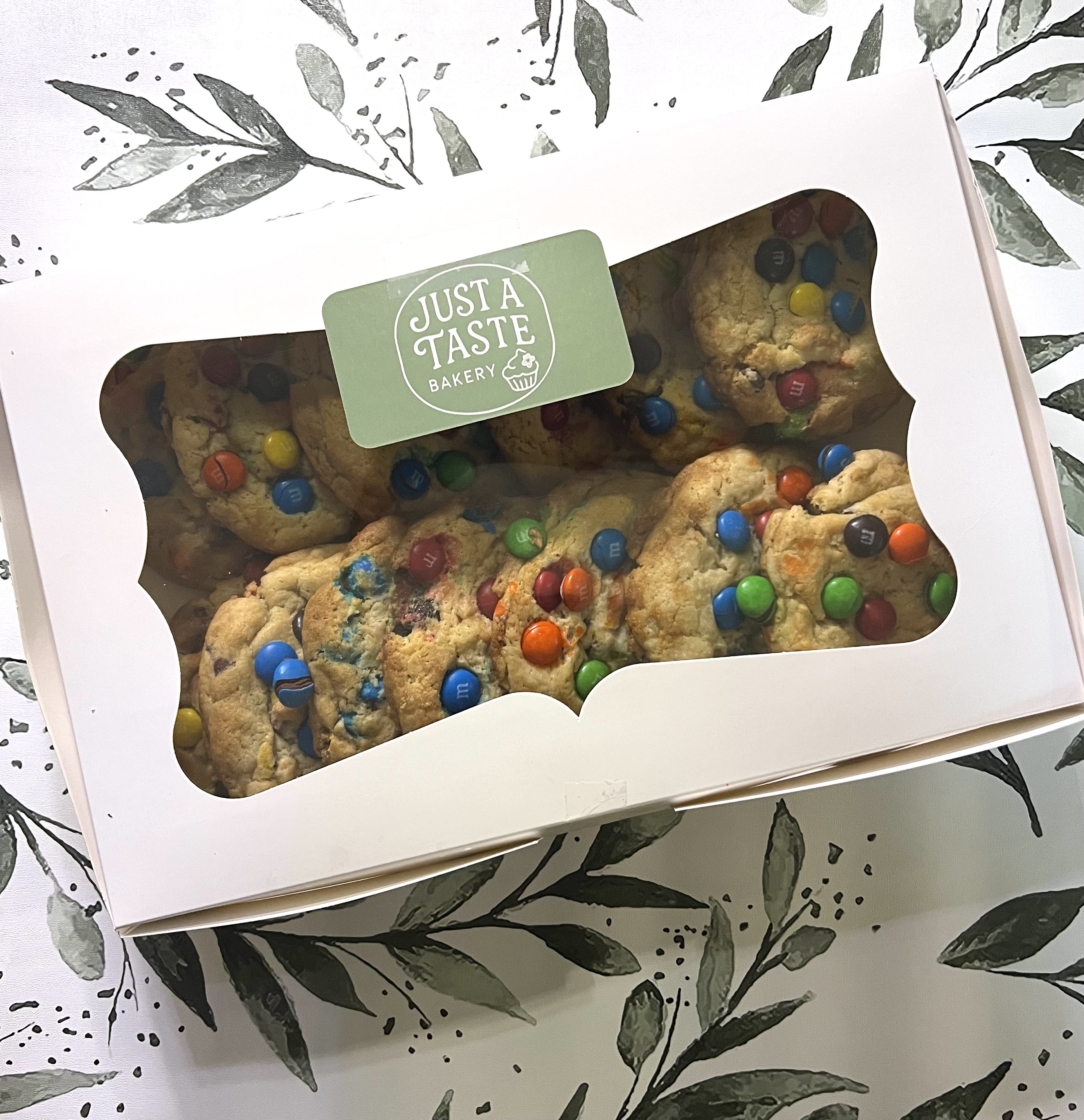 M&M Cookie (1 Dozen) 