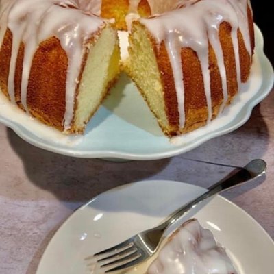 Cream Cheese Pound Cake 