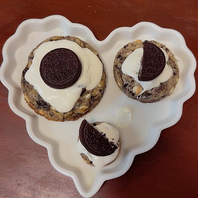 Cookies & Cream Queen Sourdough Cookies- Single 3oz OR 6oz