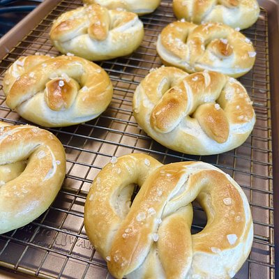 🥨 Soft Pretzels/Bites