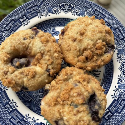 Jumbo Muffins - 6 Pack