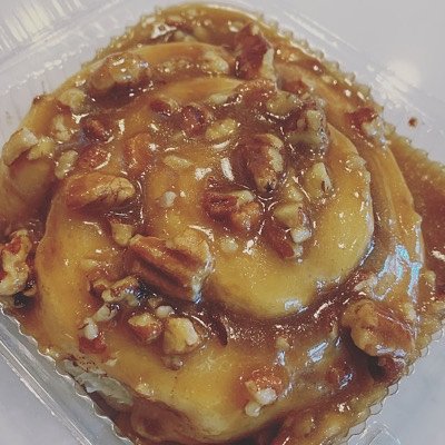 Dozen Caramel Pecan Cinnamon Rolls 