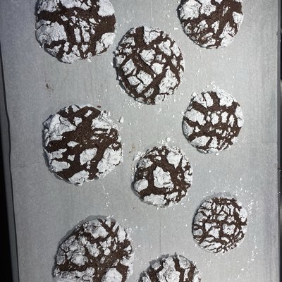 Chocolate Crinkle Cookies