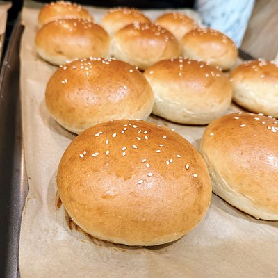 Hamburger Buns (6 Pack)