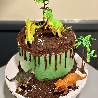 Premium Cake Topper Extras (Candy, Cookies, Gold Leaf,Buttercream flowers,  Ganache Drip)