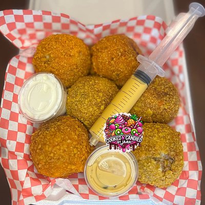 6 Count Taco Balls • 2 Chips 👩🏽‍🍳