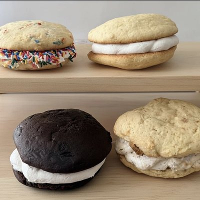 Maine Whoopie Pies