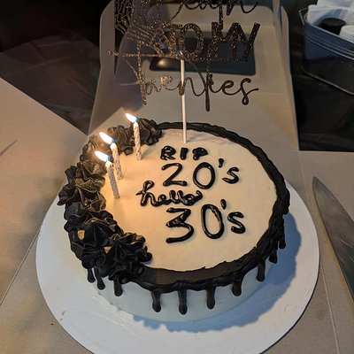 Custom cake 