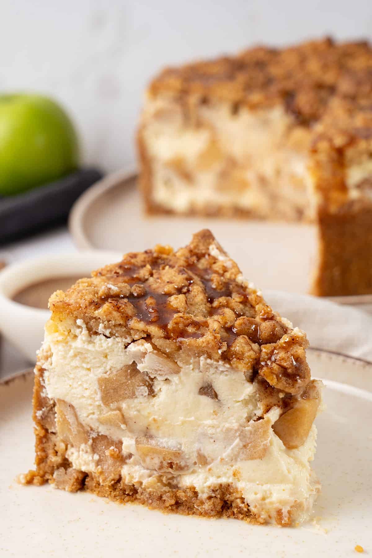 Apple Crumble Cheesecake 