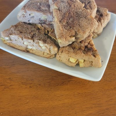 Apple Cinnamon Scones