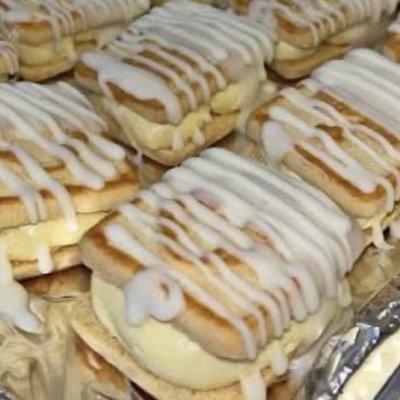 Banana Pudding Chessman Sandwiches 