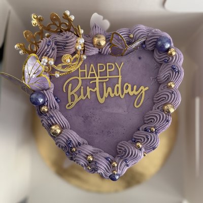 Heart Shaped Cake 