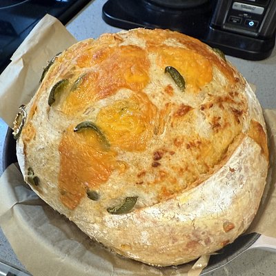 Jalapeño Cheddar Loaf 