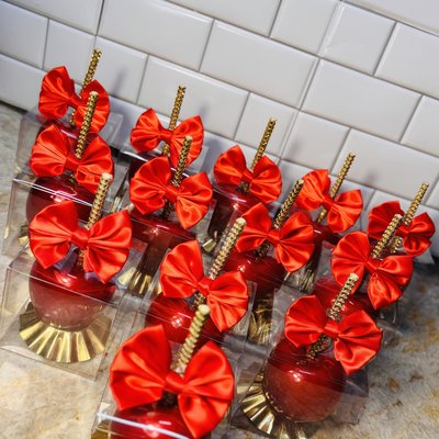 Candy Apples Dozen (One color Need 24 Hour Notice)