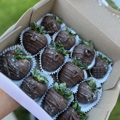 Chocolate Covered Strawberries 