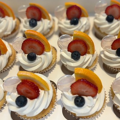 Sangria Cupcakes 