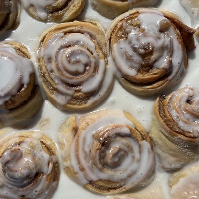 Sourdough Cinnamon Rolls (2)