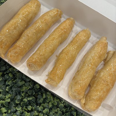 Regular Puerto Rican Quesitos 