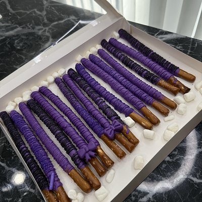 Pretzel Rods 