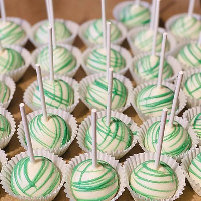 Specialty Cake Pops